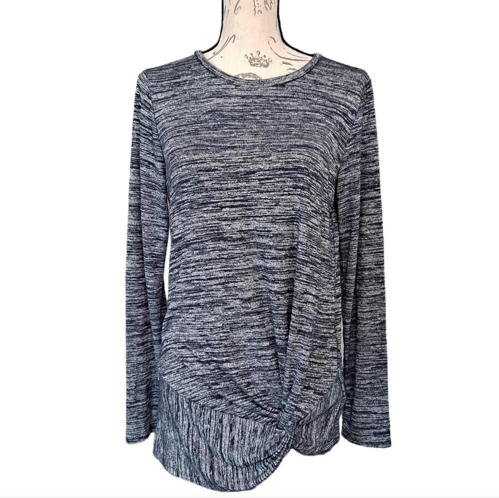 Banana Republic long sleeve grey lightweight casual knit top M knot 💖2/$30